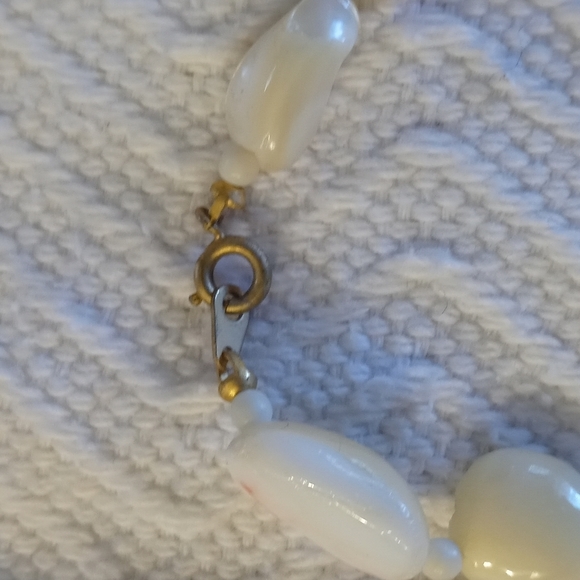 Necklace - Picture 3 of 3